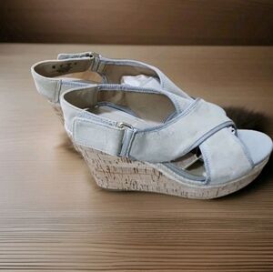 Franco Sarto Sandal Shoe Wedge TanTaylor Wide Strap Size 9M Shoe Open Toe
